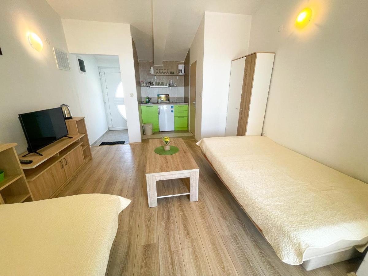 Apartmani Milan Crikvenica Extérieur photo