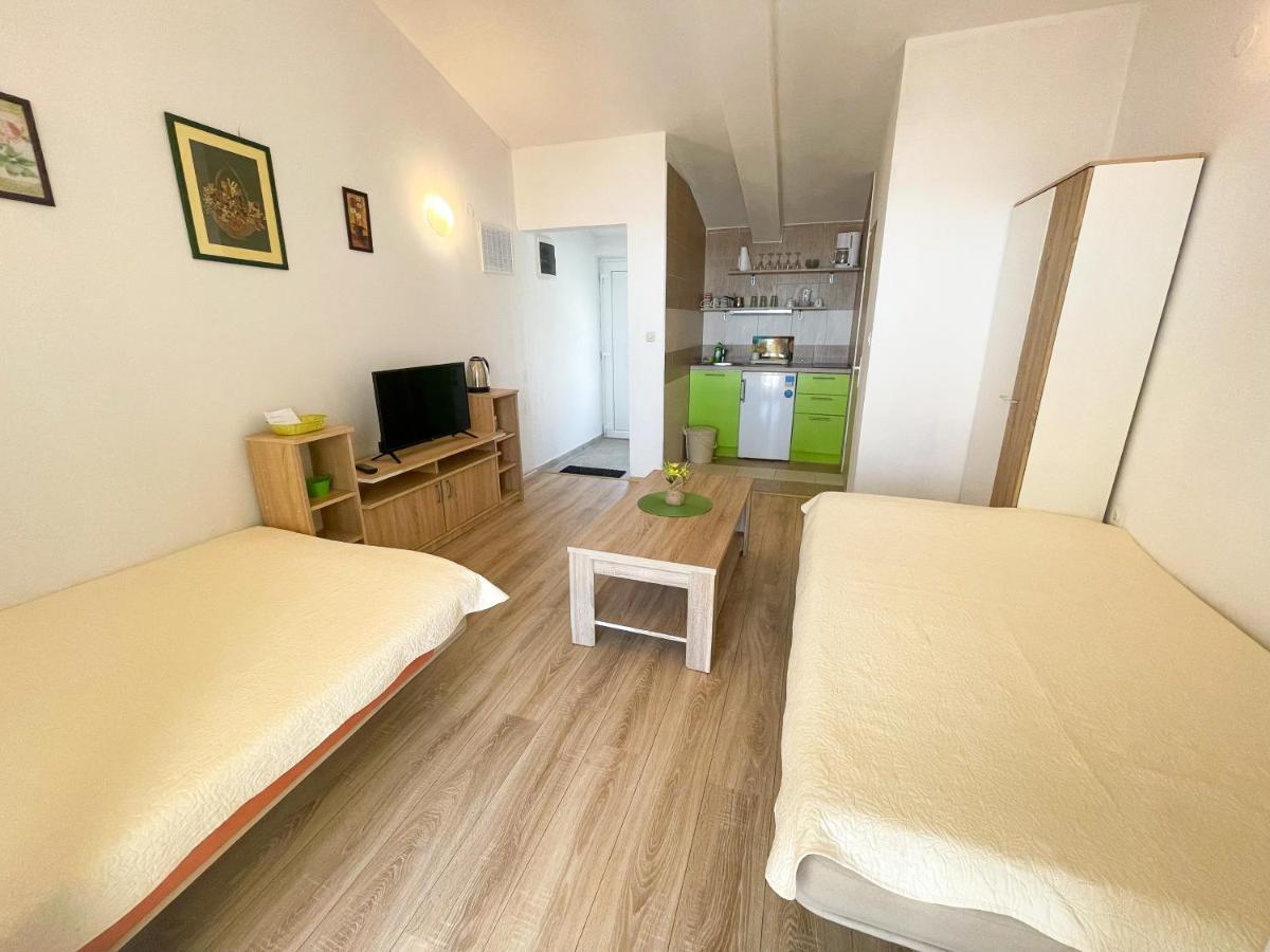 Apartmani Milan Crikvenica Extérieur photo