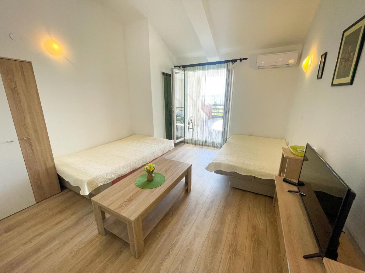 Apartmani Milan Crikvenica Extérieur photo